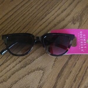Simply Southern Tortoise Sunglasses Stylish Accessories
